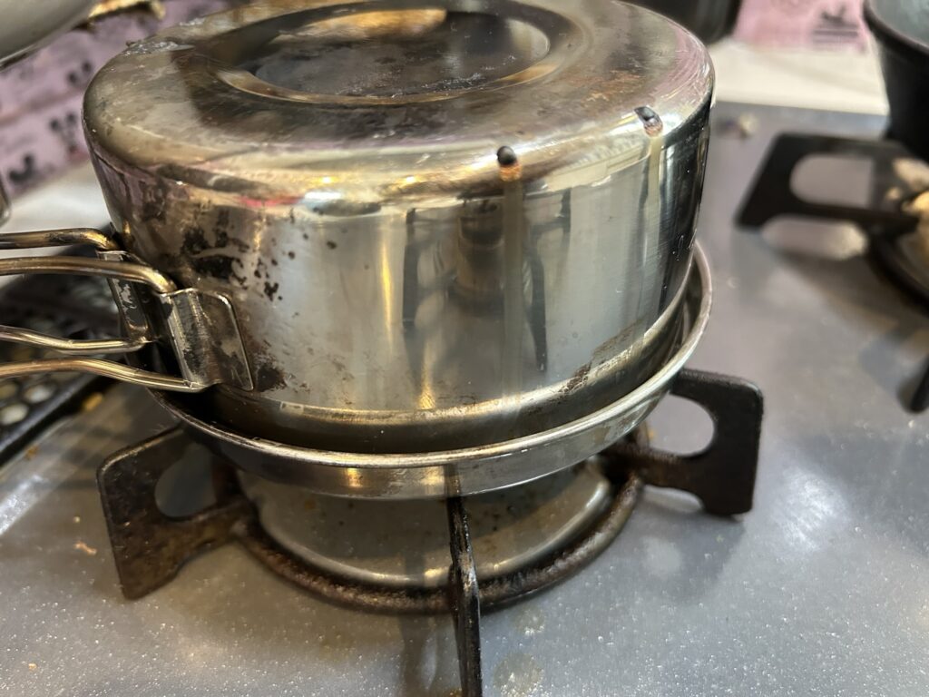 「俺が一番好きなきのこの簡単炊き込みご飯」の食材と作り方紹介&実食レビュー!|【男の料理】