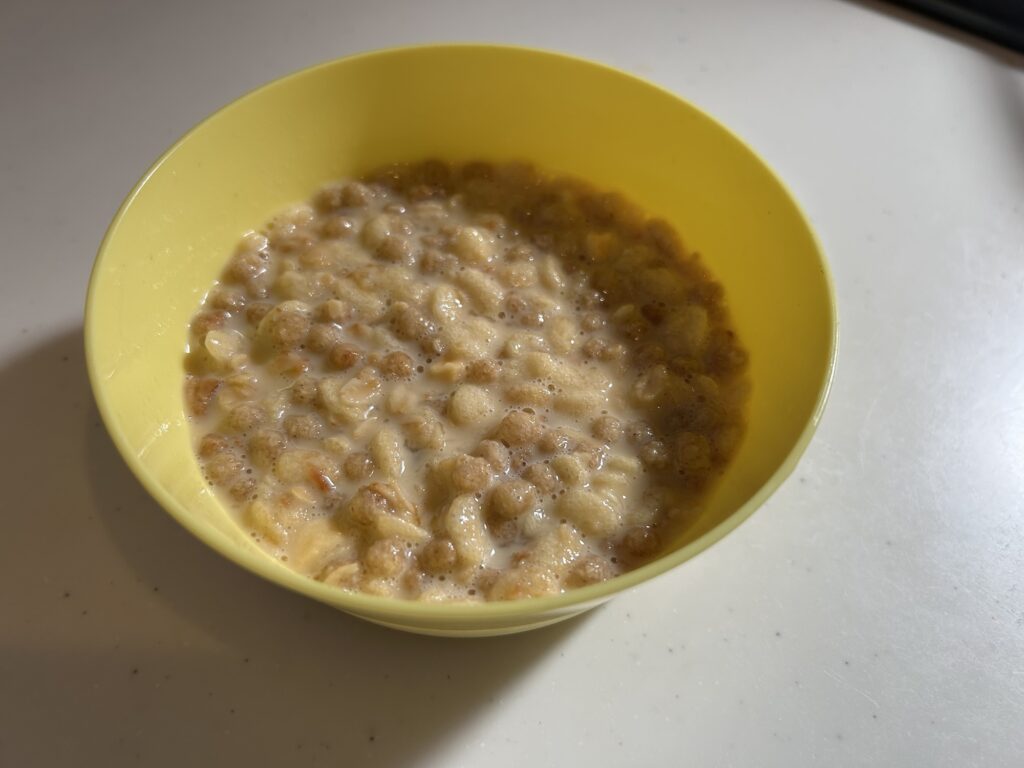 「男の簡単料理 レシピ」フレンチグラノーラ｜牛乳掛ける食べ方に飽きた時にオススメなアレンジ