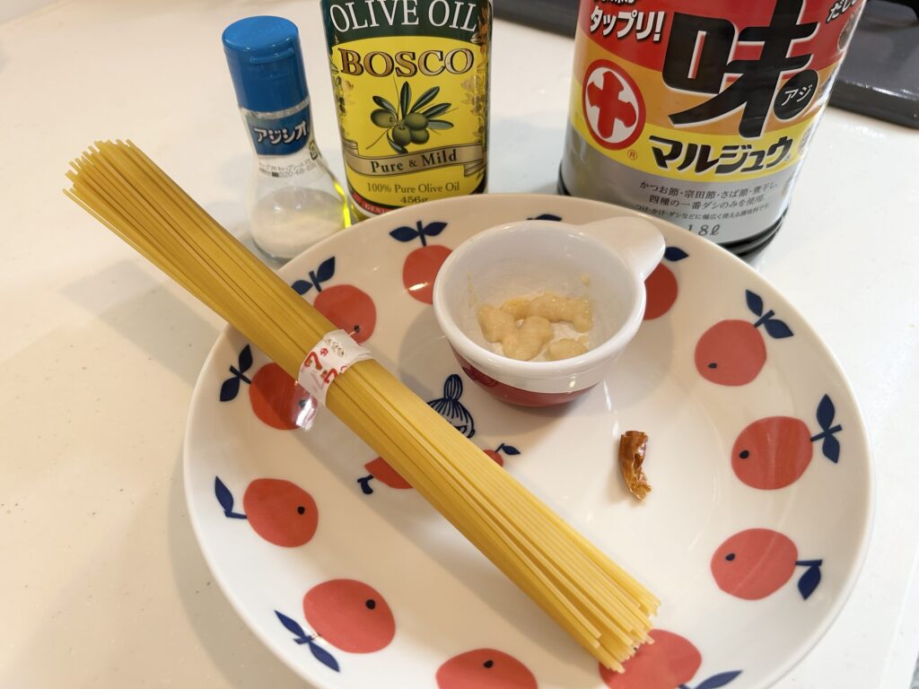 【男の簡単料理】ワンパン「アーリオ・オーリオ・エ・ペペロンチーノ」のレシピと実食レビュー