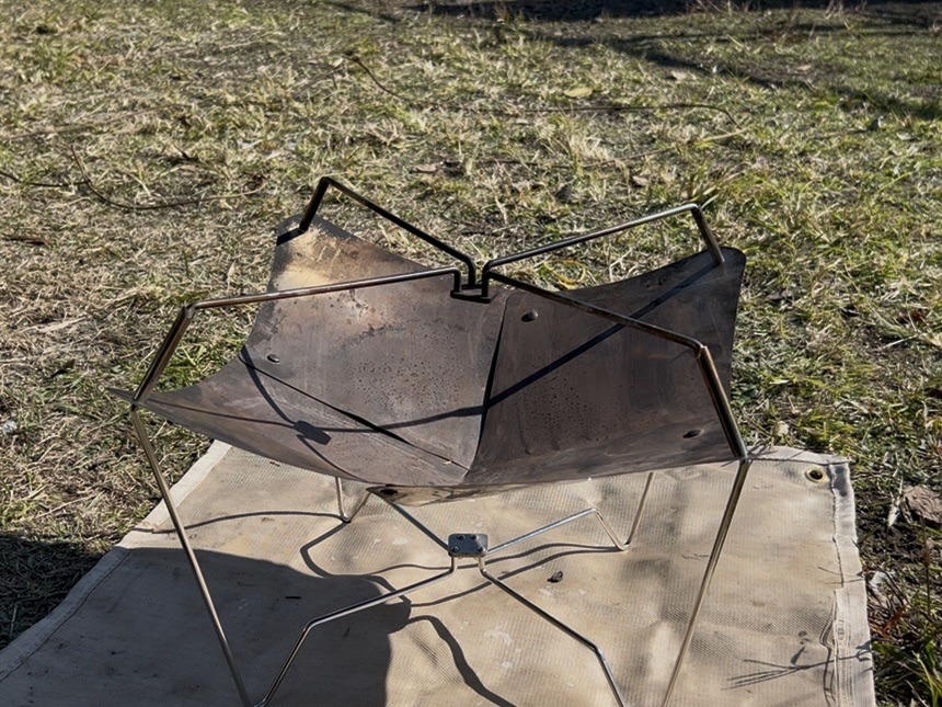 【キャンプレポ㉛】「府中郷土の森公園」で秋のソロデイキャンプ！｜タープを張り、鍋焼きうどんを食う