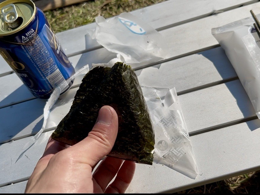 【キャンプレポ㉛】「府中郷土の森公園」で秋のソロデイキャンプ！｜タープを張り、鍋焼きうどんを食う