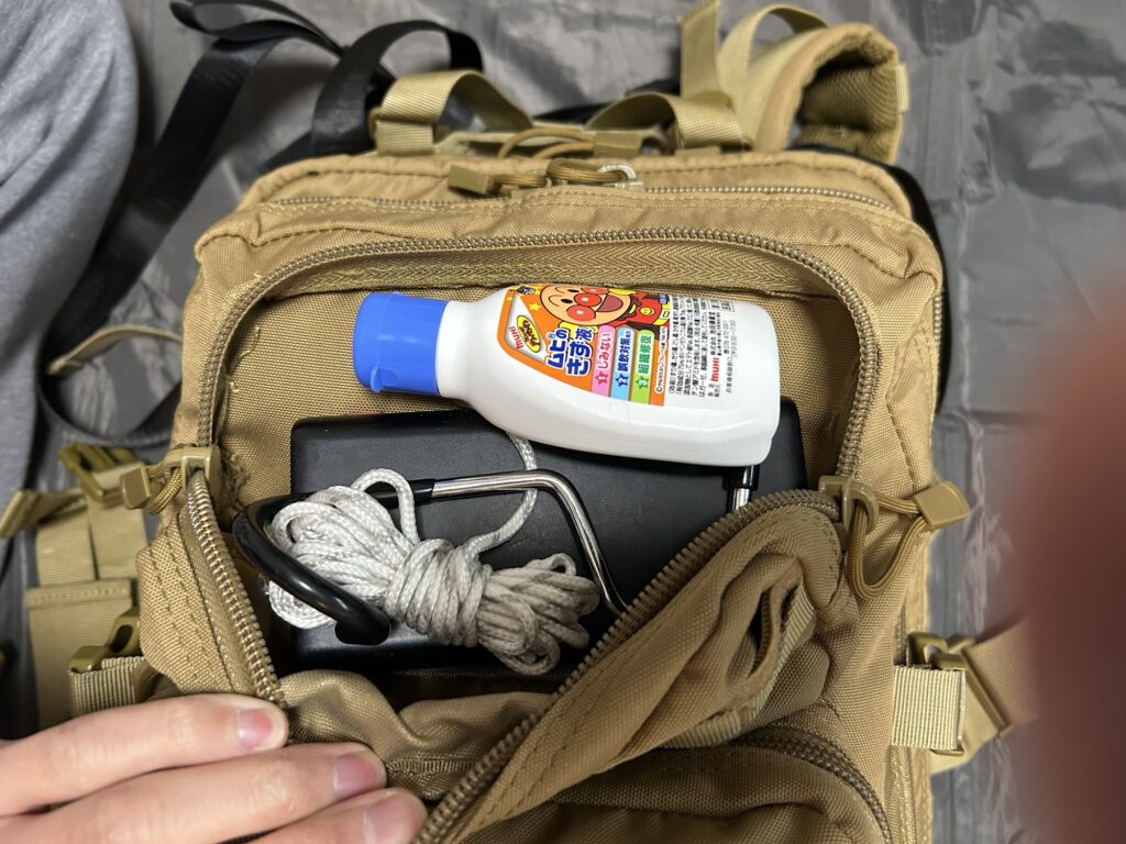 【泊りキャンプ装備】サイバトロン1つで楽しむ！無骨な宿泊ギア＆パッキング徹底解説